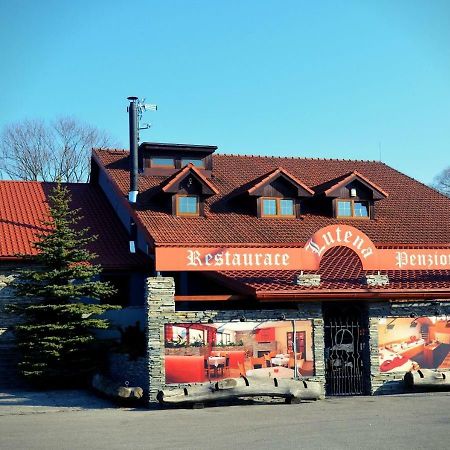 Restaurace A Penzion Lutena Dolni Lutyne Ngoại thất bức ảnh